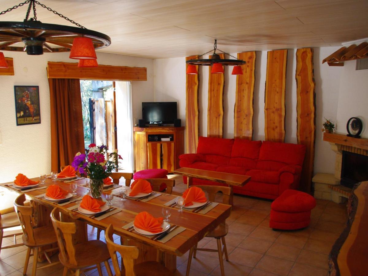Location Villa Et Studios Roquebrune-sur Argens Dış mekan fotoğraf