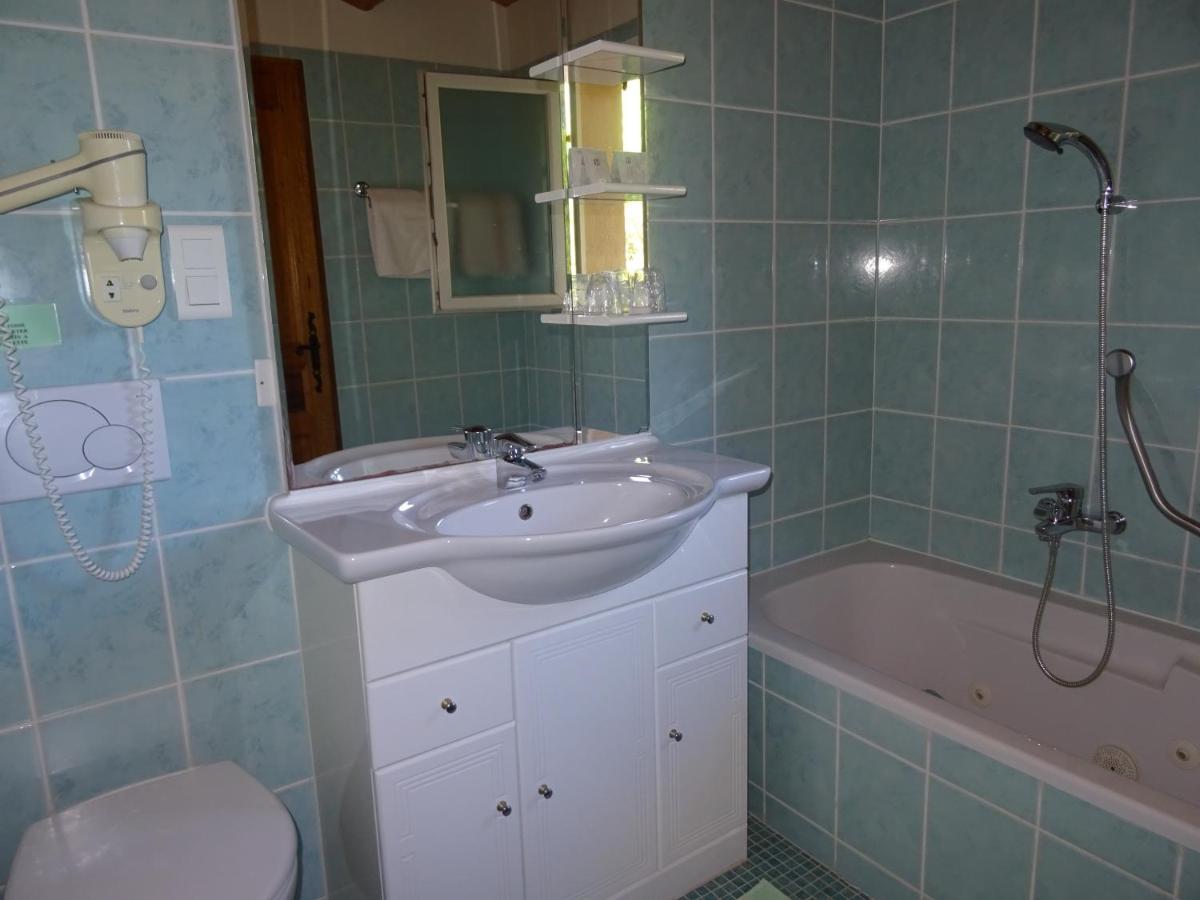 Location Villa Et Studios Roquebrune-sur Argens Dış mekan fotoğraf
