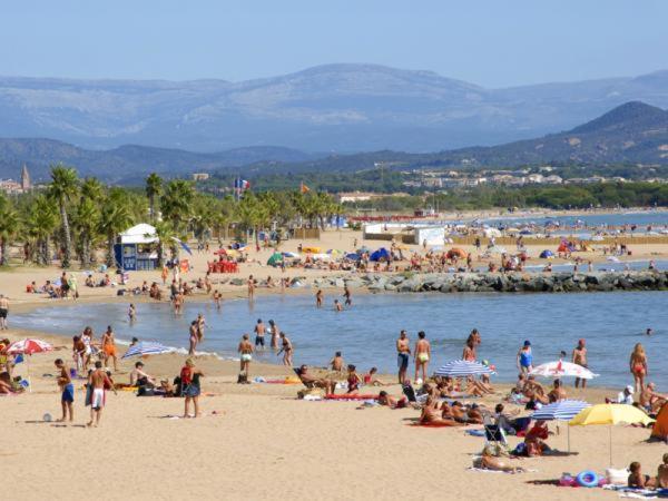 Location Villa Et Studios Roquebrune-sur Argens Dış mekan fotoğraf