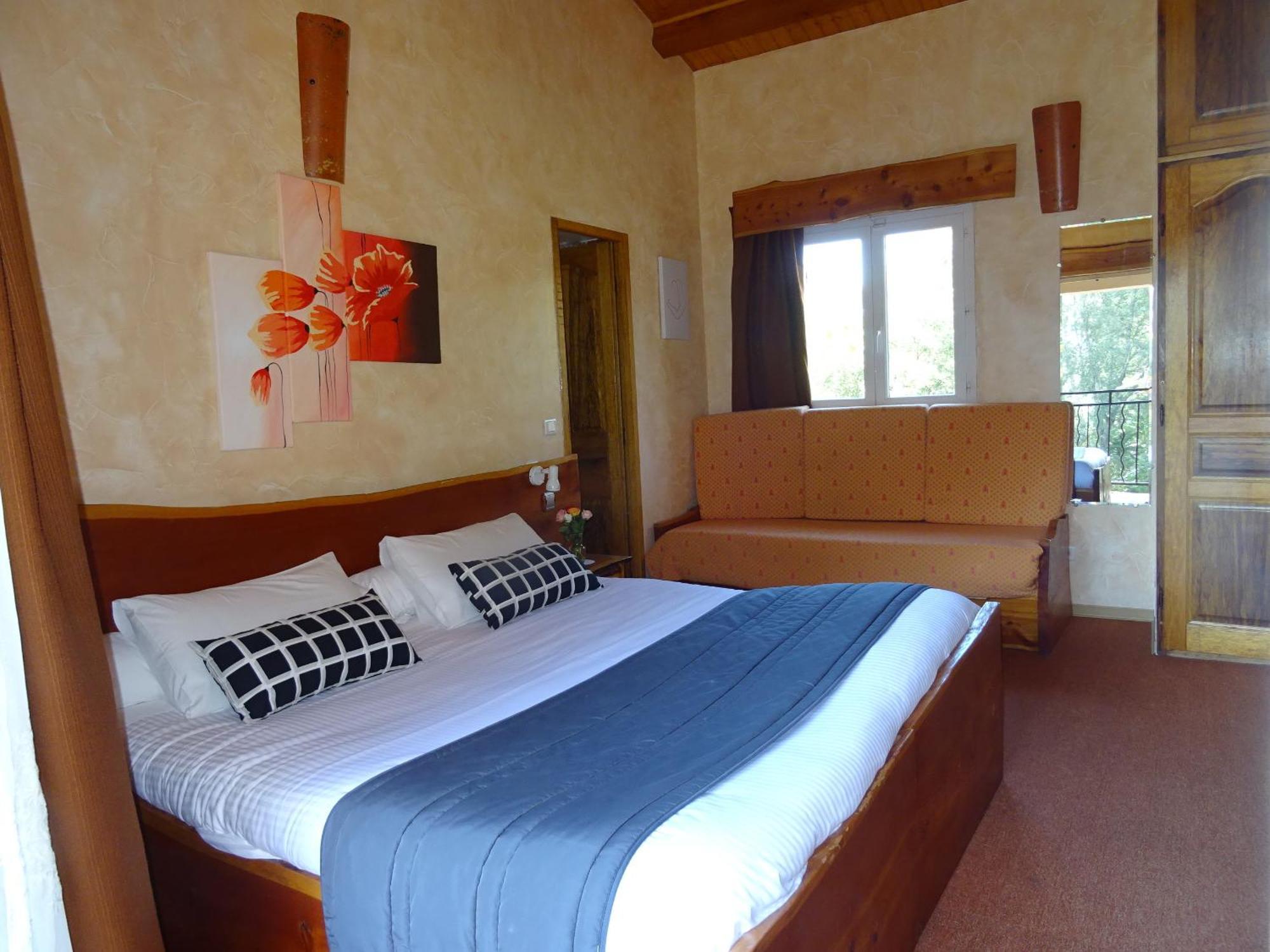 Location Villa Et Studios Roquebrune-sur Argens Dış mekan fotoğraf